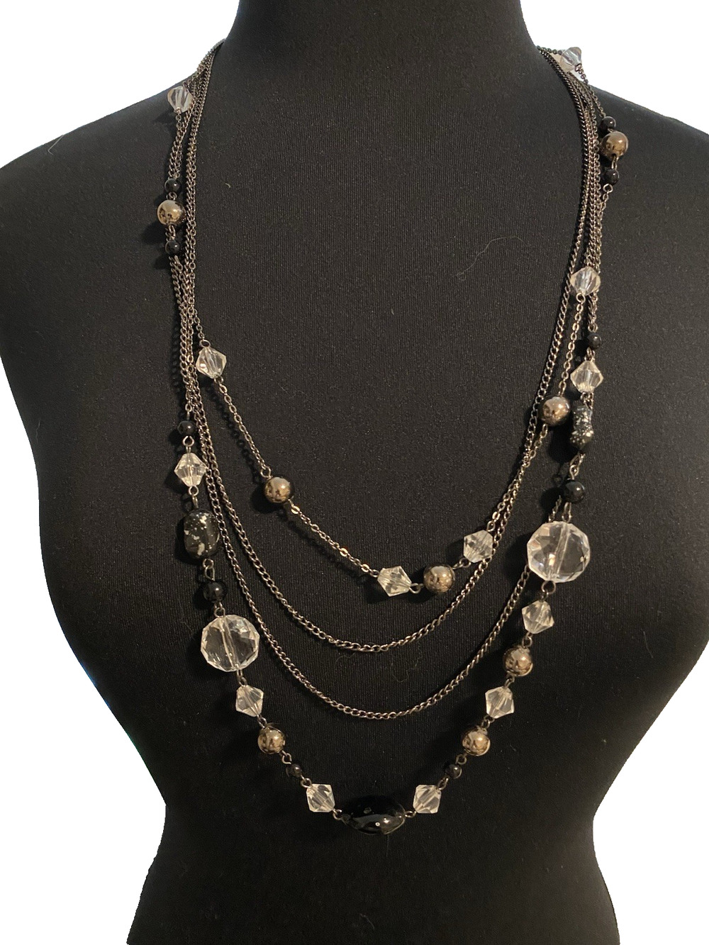 Vtg 17 in Silver Tone 4-Tier Chained & Beaded Statement Necklace Boho Festival